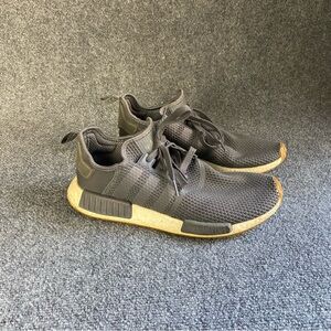 ADIDAS B42199 NMD_R1 Grey Gum Running Trainers Mens Size 9.5